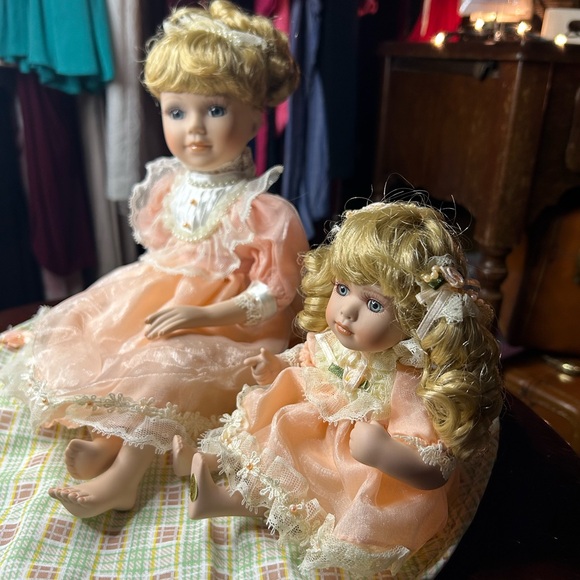 Heritage Signature Porcelain Doll Collection Piper Paige New in Box - Picture 4 of 8